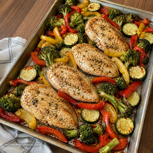 Sheet pan chicken with roasted broccoli zucchini and bell peppers