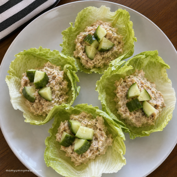 Turkey hummus lettuce cups with fresh cucumber